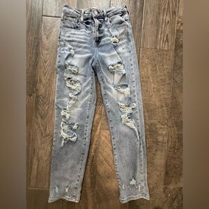 “mom” style jean